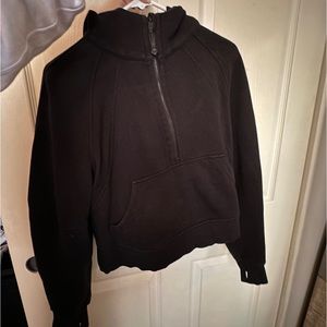 Lululemon Scuba hoodie half zip